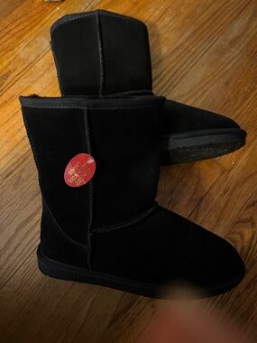 Women's Black Plush-Lined Winter Boots - Warm Everyday Comfort